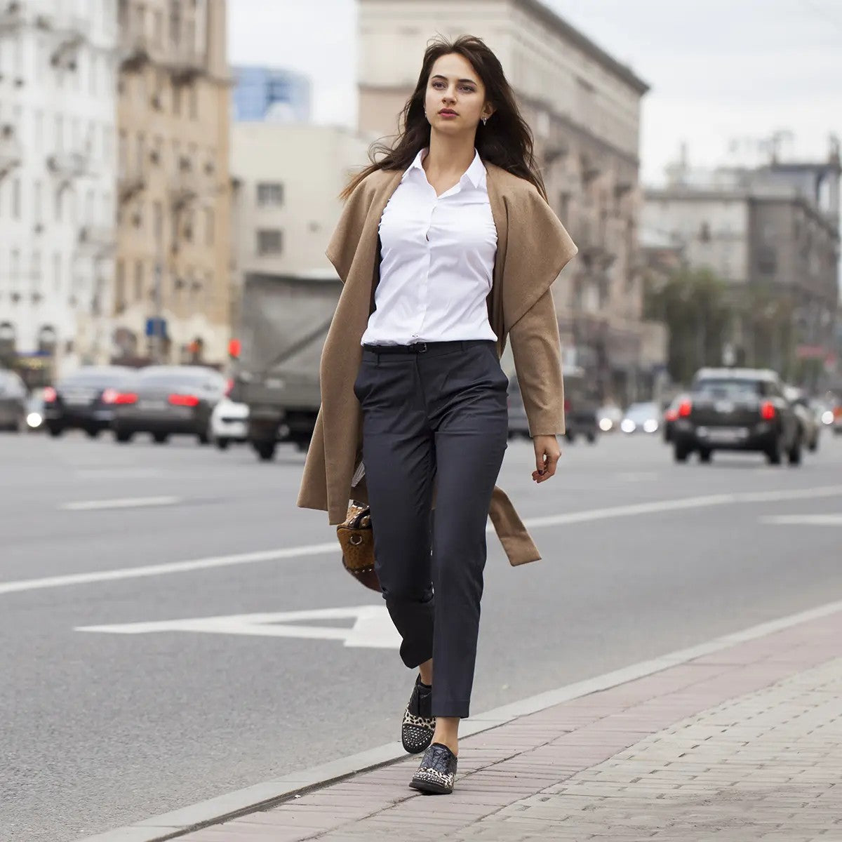 Women's Stretch Cargo-Style Trousers image 7