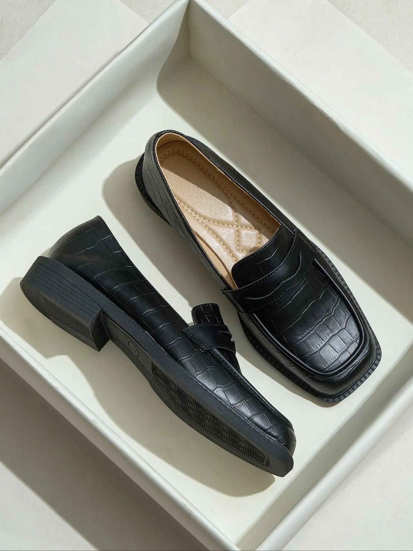 Women's PU Casual Loafers image 3