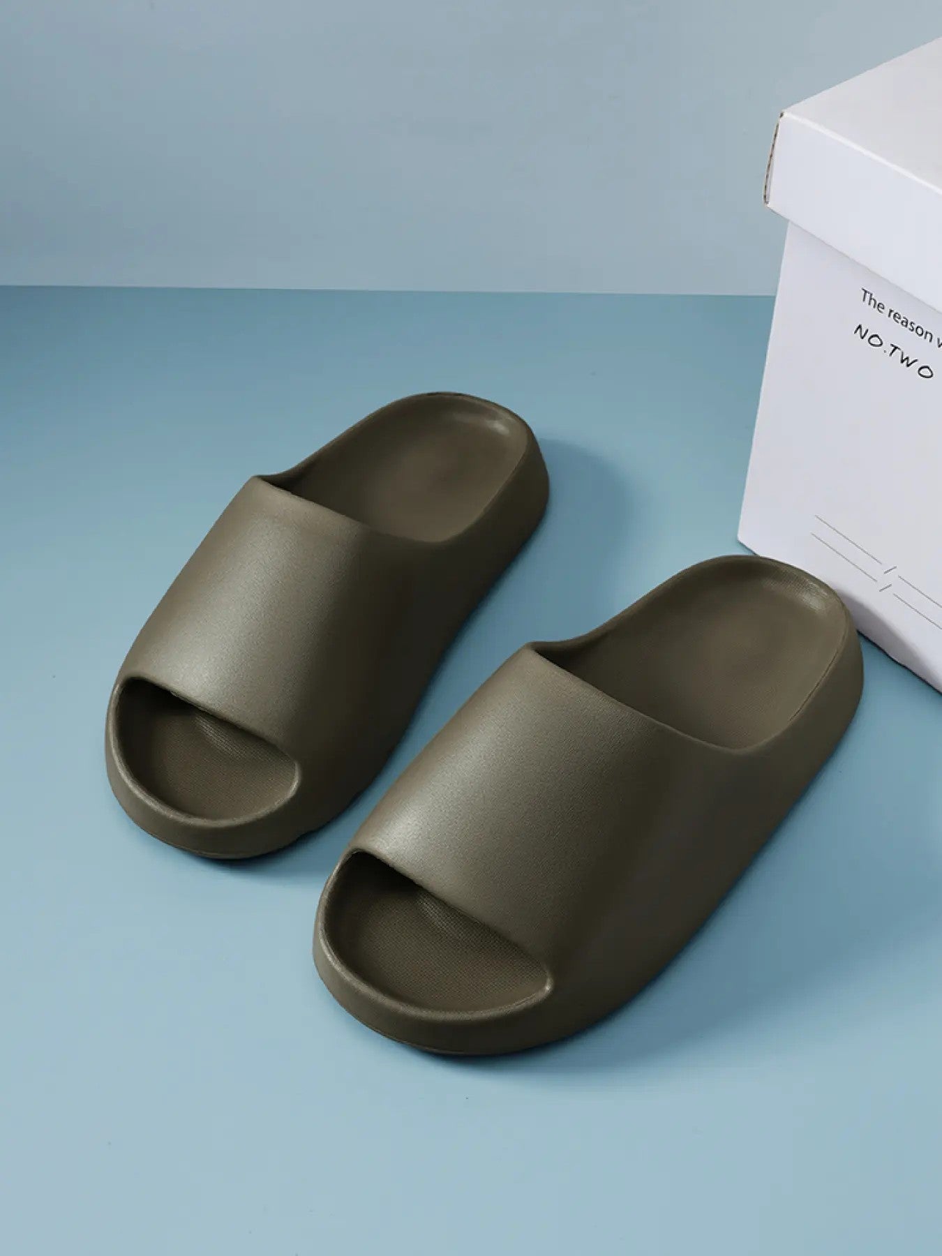 Unisex Lightweight Plastic Slides image 3